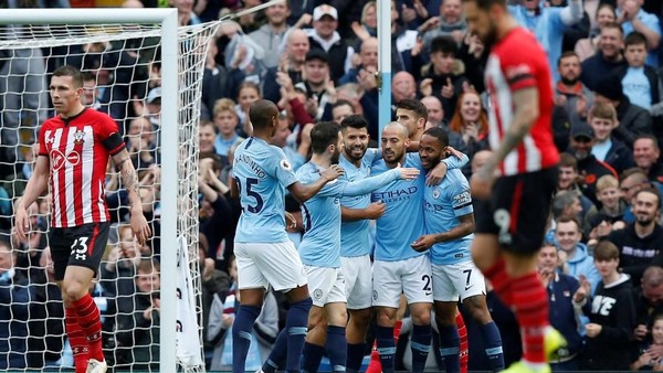 Pesta Gol ke Gawang Southampton, City ke Puncak Klasemen
