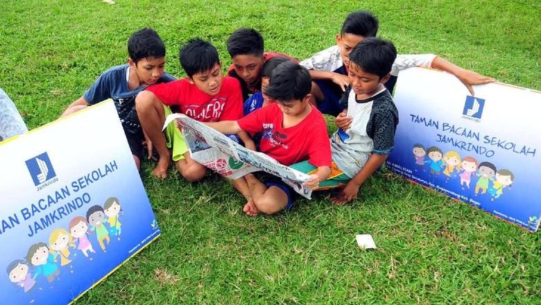 Ilustrasi anak membaca/ Foto: dok. Jamkrindo Ilustrasi anak membaca/ Foto: dok. Jamkrindo