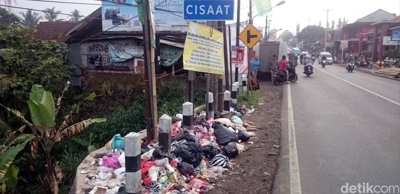 Buang Sampah Sembarangan di Sukabumi, Denda Rp 15 Juta Menanti Buang Sampah Sembarangan di Sukabumi, Denda Rp 15 Juta Menanti