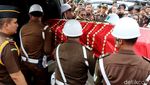 Tangis dan Haru Saat Jaksa Korban Lion Air Akan Dikebumikan