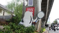 Sebelumnya, trick art 3D itu dipasang untuk menyukseskan Asian Para Games pada 6-13 Oktober 2018. Hingga kini perhelatan usai, trick art sudah terlihat rusak dan belum juga dibersihkan dari tempatnya.