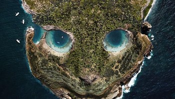 Seorang digital artist asal Perancis bernama Fabuen Barrau mengumpulkan beragam foto pareidolia. Foto: Istimewa/Boredpanda.