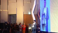Dalam acara peluncuran buku tersebut, turut hadir pula Calon Wakil Presiden nomor urut satu Maruf Amin.