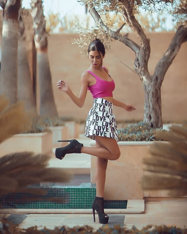 Melalui Facebook, Salwa pun mengomentari pencopotan gelarnya tersebut. Aku tidak butuh sebuah gelar untuk menjadi diri sendiri, tulisnya. Foto: Instagram