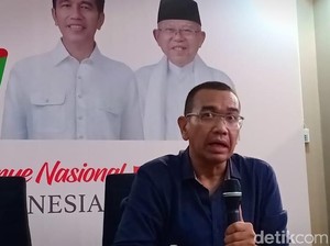 Tim Jokowi: Genderuwo Ditambah Orde Baru, Bisa Dibayangin?