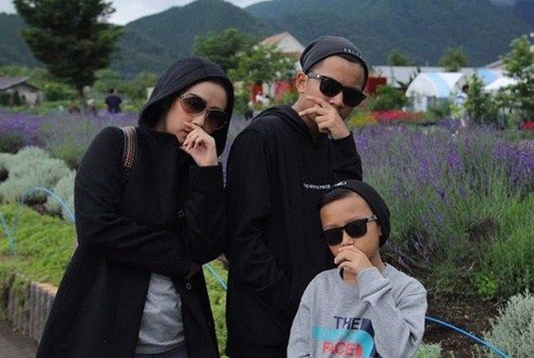 9 Momen Hangat Soimah dan Anak-anaknya