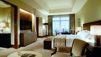 Ini adalah penampakan salah satu kamar yang ada di Hotel Ritz Carlton Pacific Place, Jakarta. Dalam pidato di Boyolali tersebut, Prabowo menyebut audiensenya tak pernah ke sana karena tak bertampang orang kaya. Istimewa/Ritz Carlton Pacific Place.