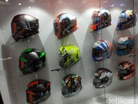 Deretan Helm Impor Paling Mahal di IMOS 2018