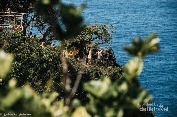 Pantai Kelingking Nusa Penida, Bali masuk dalam daftar 25 besar dan berada di posisi ke-16 (Foto: Alfonso giostanov/dTraveler)