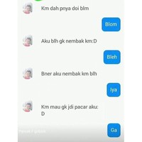  Siap-siap patah hati karena ungkapan cinta ditolak gebetan lewat chat dengan jawaban yang singkat, padat, dan jelas. Foto: Instagram @smart.gram