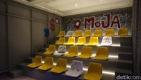 Lihat saja ruang sinema dengan tema street art yang satu ini (Shinta/detikTravel)