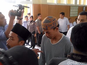 Begini Kronologi Pembakaran Bendera di Hari Santri versi Uus