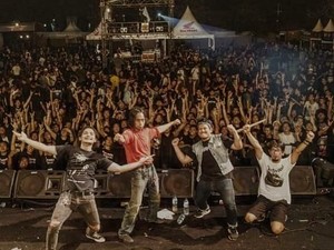Komunal Siapkan Konser Intim di Jakarta