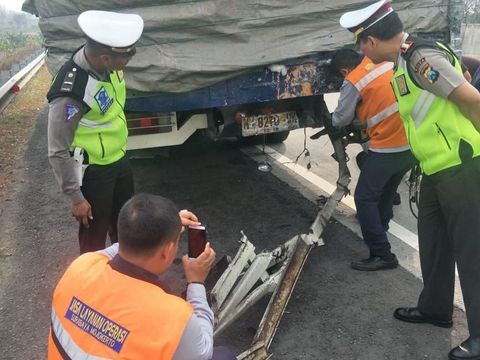 Kecelakaan Maut Tewaskan 5 Orang dan Evaluasi Tol SuMo
