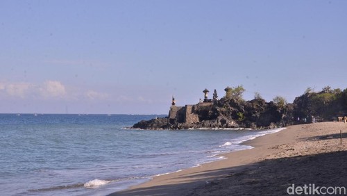 Pantai Senggigi