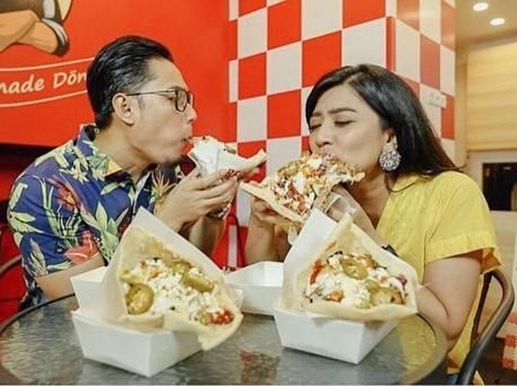 Presenter Acara Makan Ayu Hastari Ternyata Memang Aslinya Doyan Banget Makan