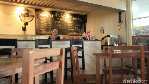 Meja di mana ketiganya ngopi bareng (Randy/detikTravel)