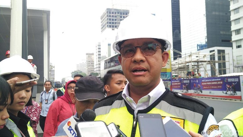 Anies Anggap Transportasi di Jakarta Tak Berubah Sejak 90-an Anies Anggap Transportasi di Jakarta Tak Berubah Sejak 90-an