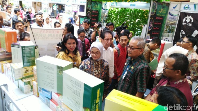 Awasi Peredaran Produk Ilegal, BPOM Pantau Produk yang Dijual Online Awasi Peredaran Produk Ilegal, BPOM Pantau Produk yang Dijual Online