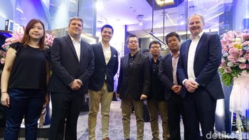 Hadir juga para petinggi dari KEF. (Foto: detikINET/Josina)