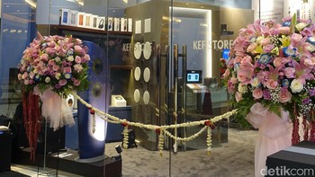 KEF produsen audio asal Inggris membuka toko pertamanya di Indonesia tepatnya di lantai 4 Mall Pacific Place, Jakarta Selatan. (Foto: detikINET/Josina)