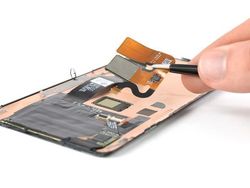 Mengintip Jeroan Mate 20 Pro