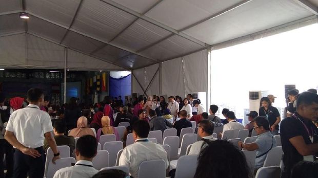 Keluarga Korban Akan Tabur Bunga di Lokasi Jatuhnya Lion Air Pagi Ini