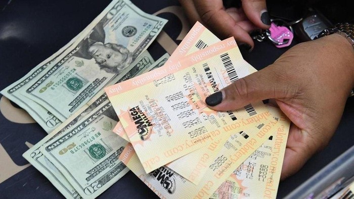 Menang lotere triliunan rupiah tapi berujung ke kebangkrutan