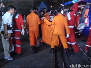 Video: RS Polri Terima Lagi 22 Kantong Jenazah