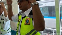 Anies menyatakan MRT tersebut akan diresmikan Maret 2019. Foto: Iin Yumiyanti/detikcom