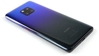 Huawei Mate 20 mempunyai desain kamera belakang unik dengan 3 kamera Leica. Foto: Istimewa/iFixit