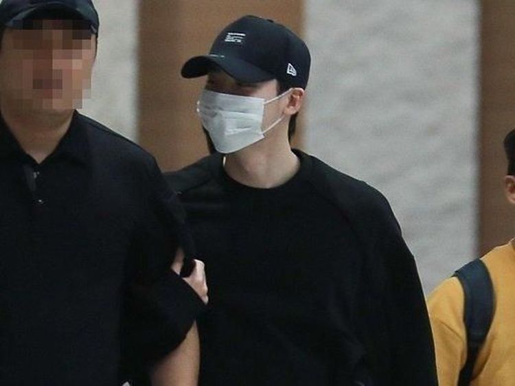 Kembali Lagi ke Korea, Lee Jong Suk Happy!