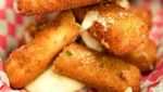 Kriuk Mulur 10 Stik Mozzarella yang Lembut dan Bikin Ngiler