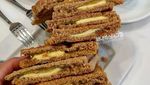 Enaknya Pagi Ini Sarapan Kaya Toast dan Kopi Hangat