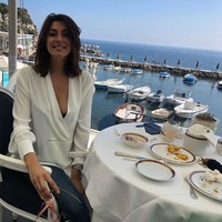  Wanita kelahiran Cuneo, Italia ini pun cukup populer dan memiliki 209 ribu lebih pengikut di Instagram. Foto: Instagram @elisaisoardi