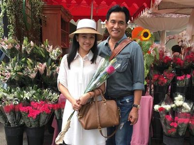 Potret Harmonis Yusril Ihza Mahendra dengan Istri Tercinta