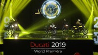 Sebelum dipamerkan ke publik langsung, Ducati menggelar peluncuran ke-12 motor baru tersebut. Adapun motor-motor baru Ducati itu adalah pembaruan dari seri Ducati Scrambler seperti Scrambler Icon, Scrambler Cafè Racer, Scrambler Full Throttle dan Scrambler Desert Sled, serta Multistrada 1260 Enduro dan Multistrada 950/S.