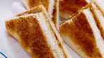 Enaknya Pagi Ini Sarapan Kaya Toast dan Kopi Hangat