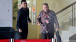 Ekspresi Eks Sekretaris MA Saat Penuhi Panggilan KPK