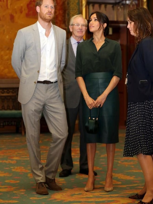 Asisten mereka termasuk, sekretaris: Samantha Cohen, asisten pribadi Meghan Markle: Amy Pickerill dan asisten pribadi Pangeran Harry: Heather Wong. Mereka juga memiliki koordinator acara: Clara Madden dan baru merekrut satu asisten pribadi yang namanya dirahasiakan. (Foto: Getty Images)