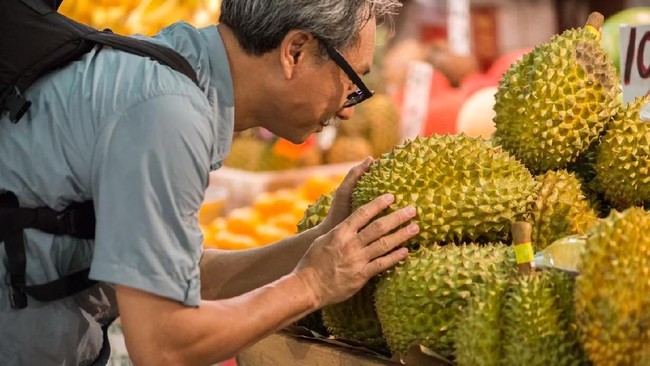 Beragam Kasus Saat Bau Durian Sebabkan Kepanikan Massal