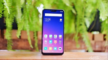 Mi 8 Lite mengusung layar 6,26 inch dengan resolusi FHD+. Foto: Adi Fida Rahman/detikINET