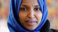 Omar yang seorang pengungsi Somalia, dipastikan memenangkan kursi House of Representatives (HOR) -- setara DPR -- untuk salah satu distrik Minnesota. Eric Miller/Reuters.