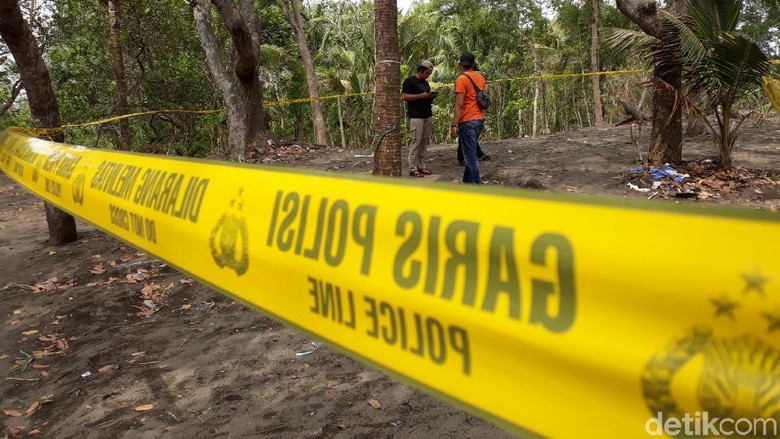 Polisi Ungkap Identifikasi Mayat Gosong di Bantul Polisi Ungkap Identifikasi Mayat Gosong di Bantul