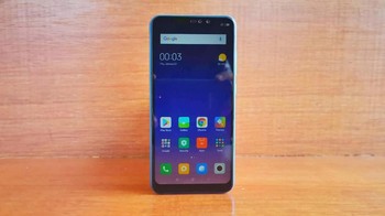 Ponsel ini ditenagai oleh Snapdragon 636. Foto: Adi Fida Rahman/detikINET