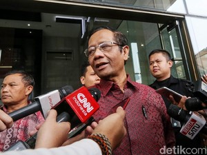 OTT Rommy, Mahfud: Tak Mungkin Operasi Prabowo Apalagi Permainan Jokowi