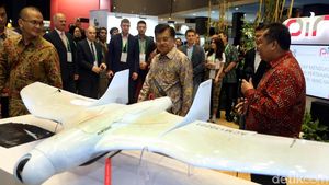 JK Buka Pameran Indo Defence 2018 Expo & Forum