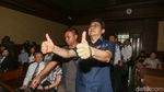 Pengacara Lucas Beri Jempol Sebelum Didakwa Jaksa KPK