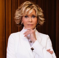 Jane Fonda lahir New York City, New York, AS, pada 21 Desember 1937. Ia memulai karier sebagai aktris dengan membintangi film Tall Story (1960). Karier Jane meroket ketika perannya di film Klute (1972) membuahkan Oscar pertama untuknya sebagai aktris utama terbaik. (Foto: Getty Images)
