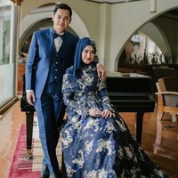 Tommy Kurniawan menjalin taaruf dengan perempuan bernama Lisya Nurrahmi. Lisya sendiri ternyata merupakan finalis Puteri Indonesia 2011 asal Aceh. Menjalani taaruf pada 2017, keduanya kemudian menikah pada Februari 2018. Foto: Tommy Kurniawan.